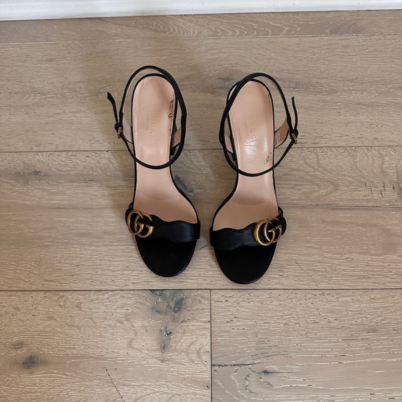 Gucci Leather Mid Heel Sandal - Picture 4 of 4